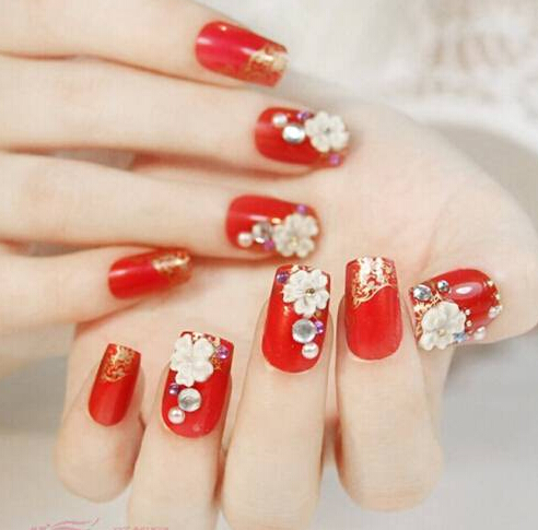 新娘美甲图片,新娘美甲类型,手黑涂指甲油效果图