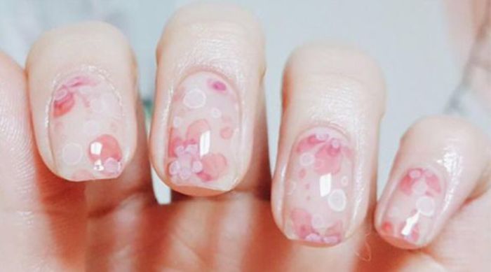 幽韵花影款美甲