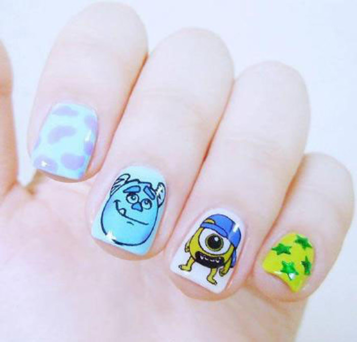 超可爱的卡通美甲
