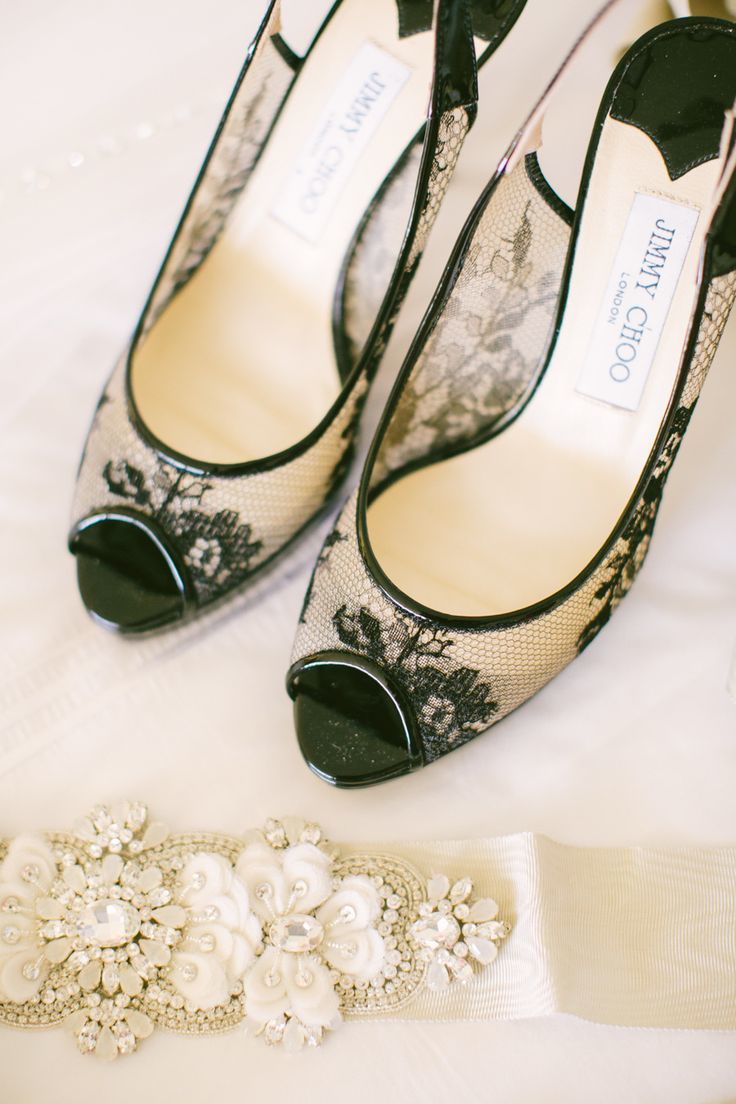 适合巨蟹座的婚鞋,新娘婚鞋图片