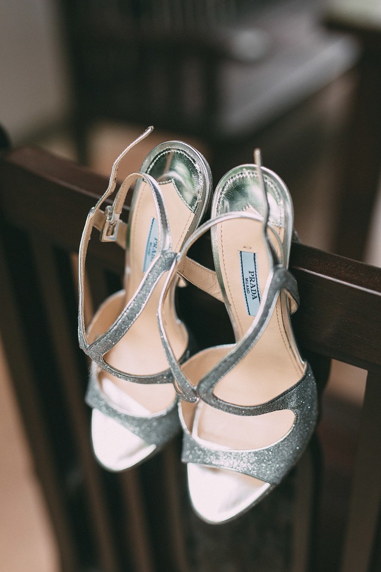 婚鞋图片,新娘婚鞋图片,新娘尖头银白色婚鞋图片,新娘尖头银白色婚鞋