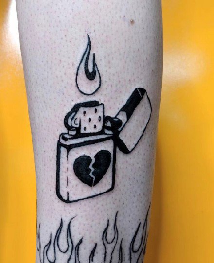 打火机主题的10款纹身作品图案