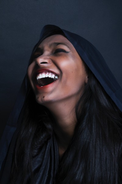 暗调美女摄影图片(11张)