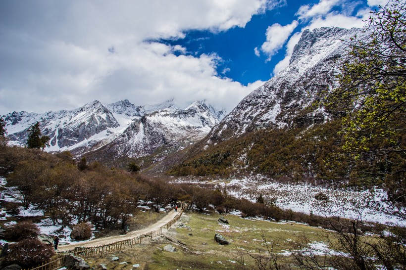 美丽的四川稻城亚丁自然风景图片(13张)