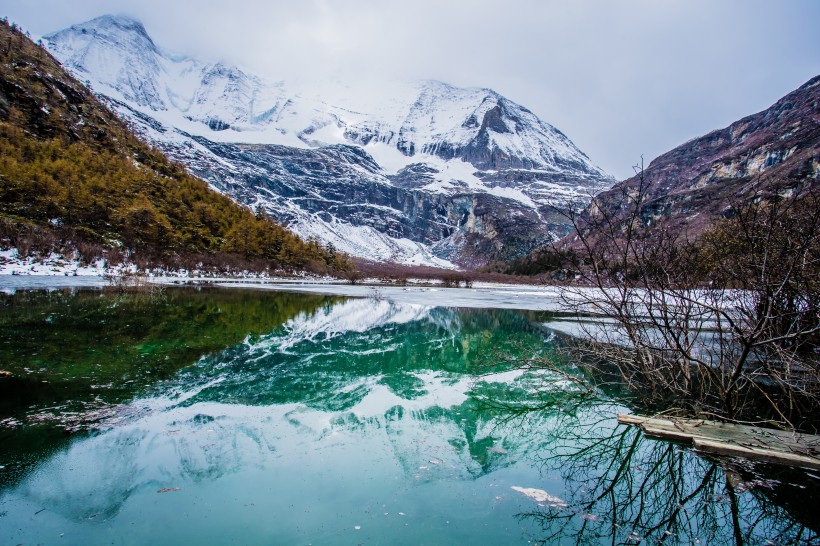 美丽的四川稻城亚丁自然风景图片(13张)