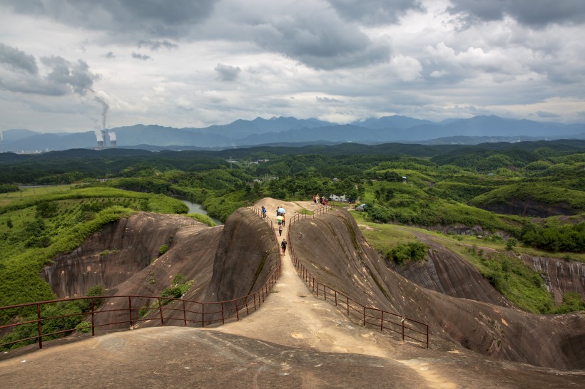 湖南高椅岭丹霞地貌自然风景图片(9张)