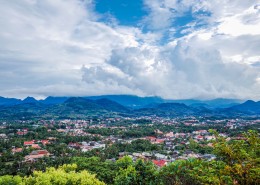 老挝琅勃拉邦城市风景图片(12张)