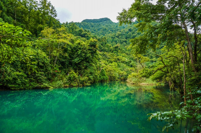 贵州黔南荔波小七孔自然风景图片(11张)