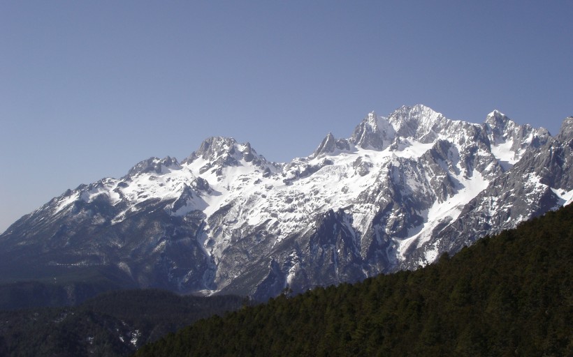 云南玉龙雪山自然风景图片(24张)