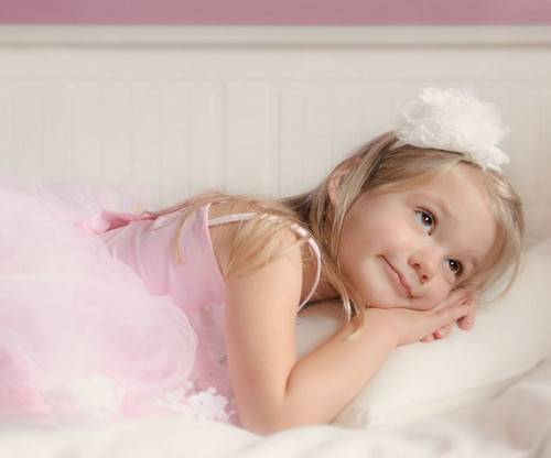 甜美可爱的欧美小公主唯美图片欣赏
