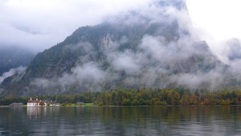 国王湖唯美清新自然风景图