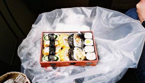 可口美味的日本寿司便当