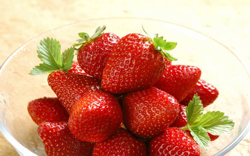 诱人可口的草莓高清唯美图片欣赏