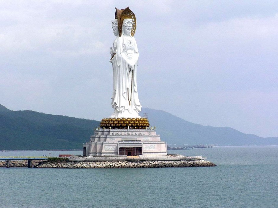 中国最南部的热带滨海城市-三亚