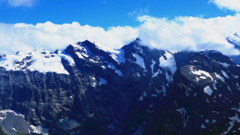 勃朗峰雪山自然风光图片