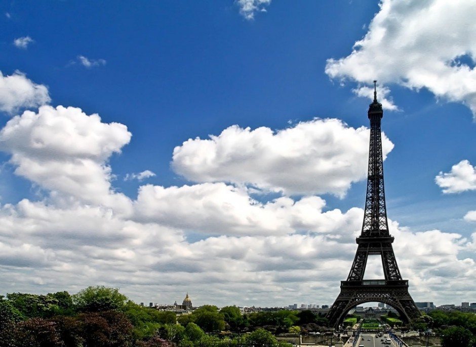 法国名胜古迹巴黎埃菲尔铁塔梦幻唯美图片