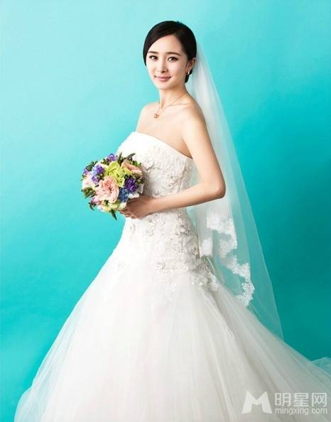 杨幂纯白唯美婚纱尽显幸福写真