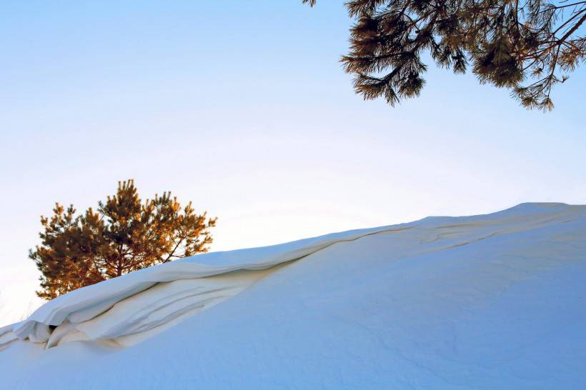 冬日雪景壁纸洁白迷人