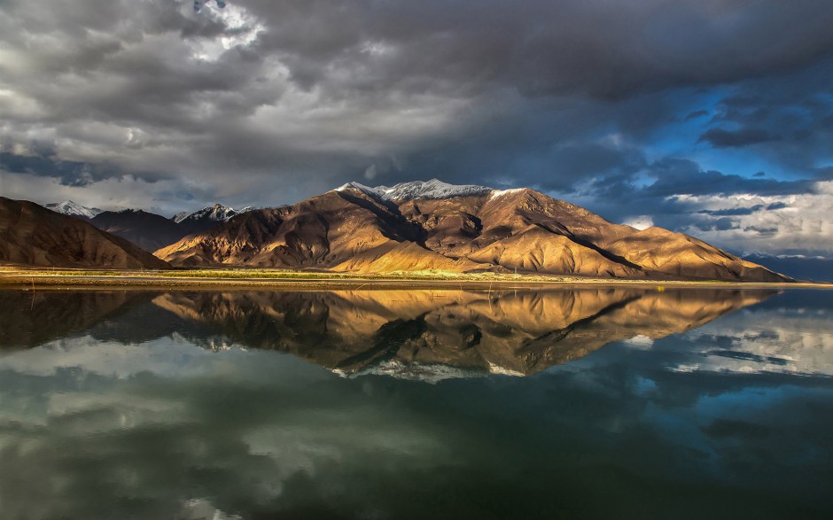 西藏山脉风景摄影图片优美如画