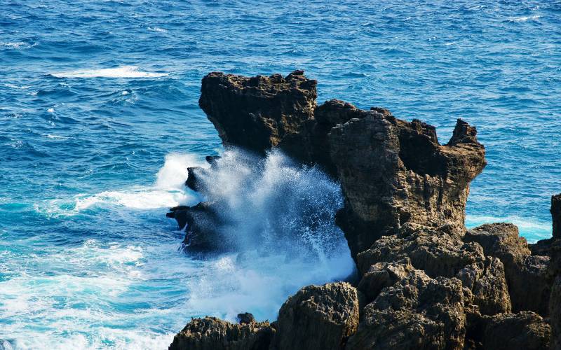 中国台湾海边岩石风景摄影图片