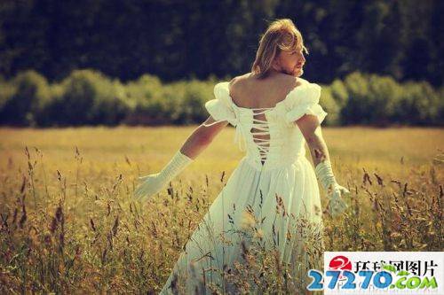 每日爆笑 婚纱照