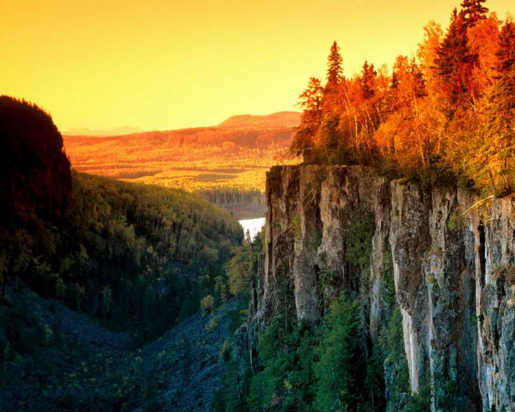 加拿大超美瀑布河流高清风景壁纸