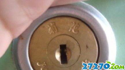 各种恶搞雷人的囧图