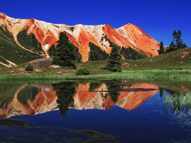 波光粼粼的湖面高清风景图片