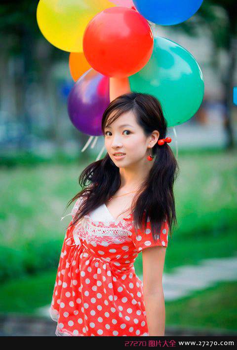 校园美女清纯诱惑