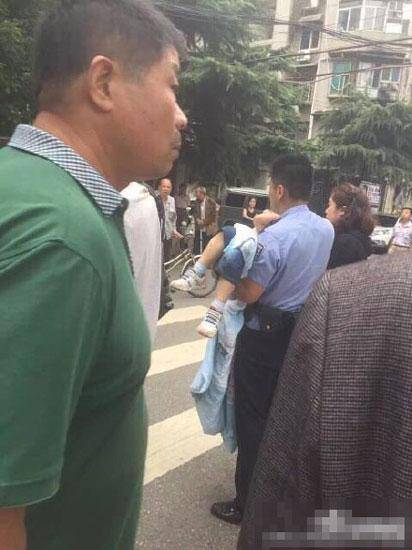 武汉幼儿园发生砍人事件 3名儿童受伤