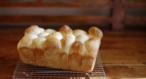 香甜迷人的面包唯美图片