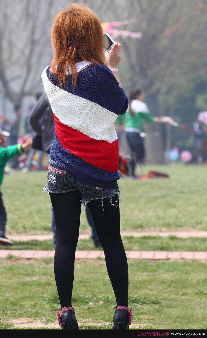 公园靓丽非主流自拍