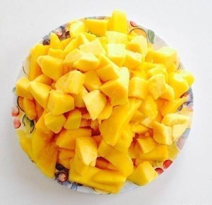 新鲜芒果拼盘图片鲜美多汁