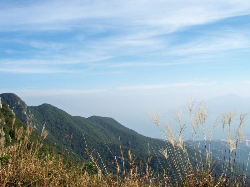 广东深圳排牙山唯美风景图片
