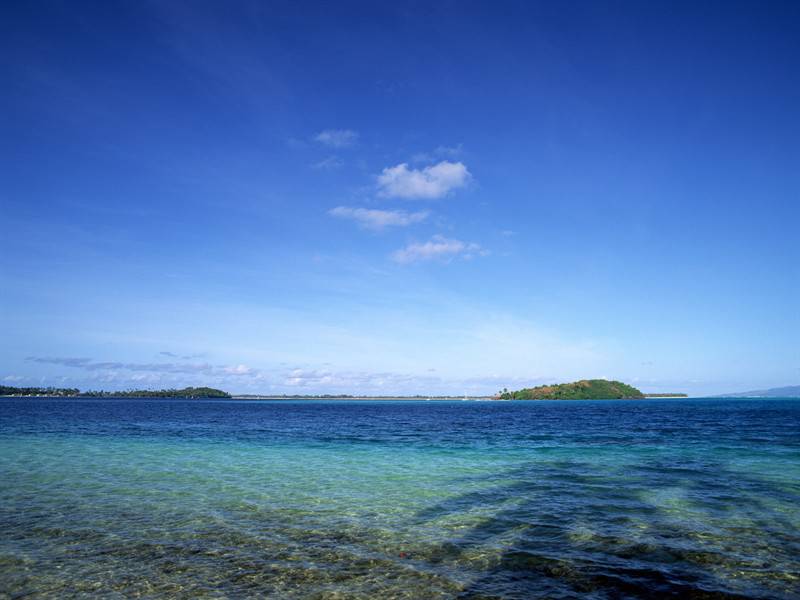 沙滩椰林海滨唯美风景图片