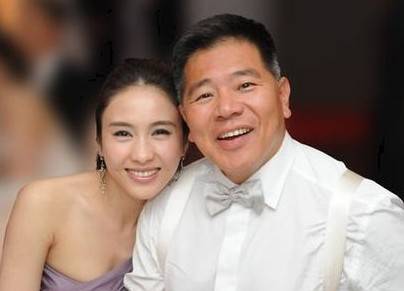 香港第一美女黎姿嫁给残疾老公惊人内幕