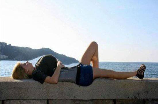 一群脑残“中毒”不浅的屌丝