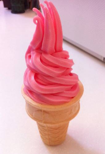 香甜可口的水果冰淇淋