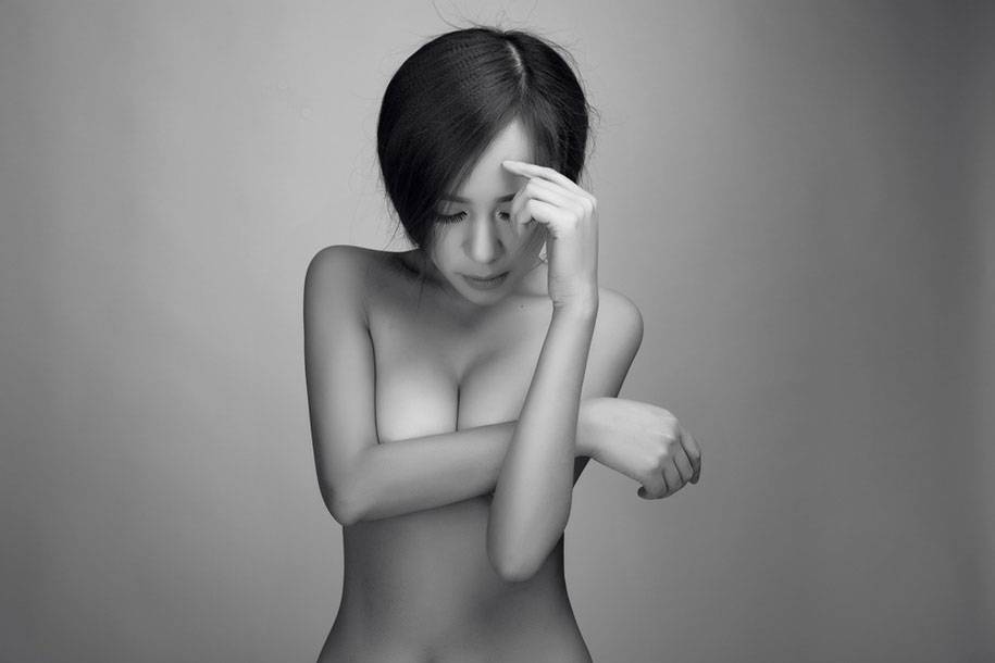 泰国模特迷人人体艺术摄影