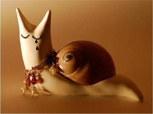悠哉悠哉的可爱小蜗牛萌图