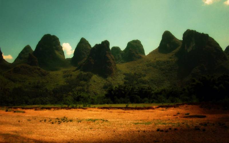 碧波汹涌的迷人海景精美壁纸