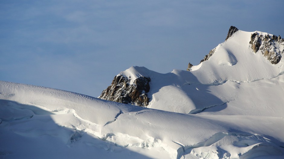 法国勃朗峰冬天雪山风景图片