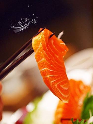 日本海鲜料理新鲜美味惹人垂涎