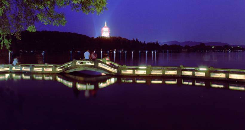 浙江杭州西湖夜景高清图片