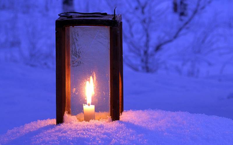 雪中城市夜景高清风景壁纸