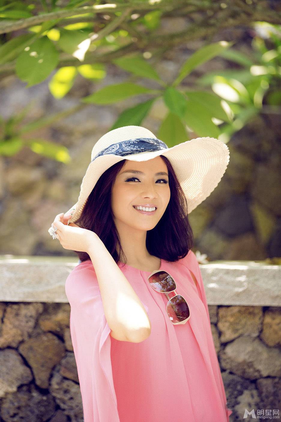刘涛飘逸柔美清新夏日写真