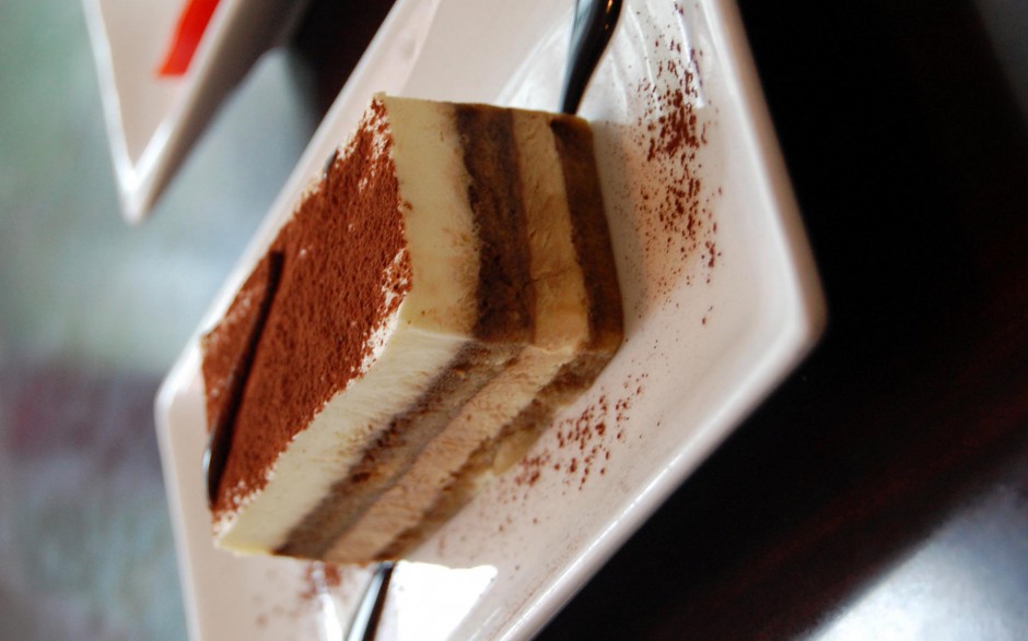 美食意大利甜点图片松软提拉米苏