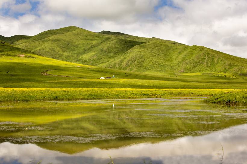 若尔盖草原美丽风景图片高清壁纸