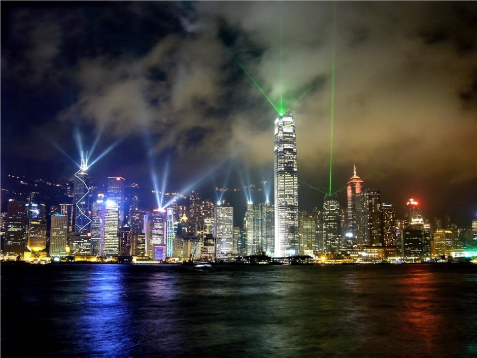 香港维多利亚港夜景闪耀夺目