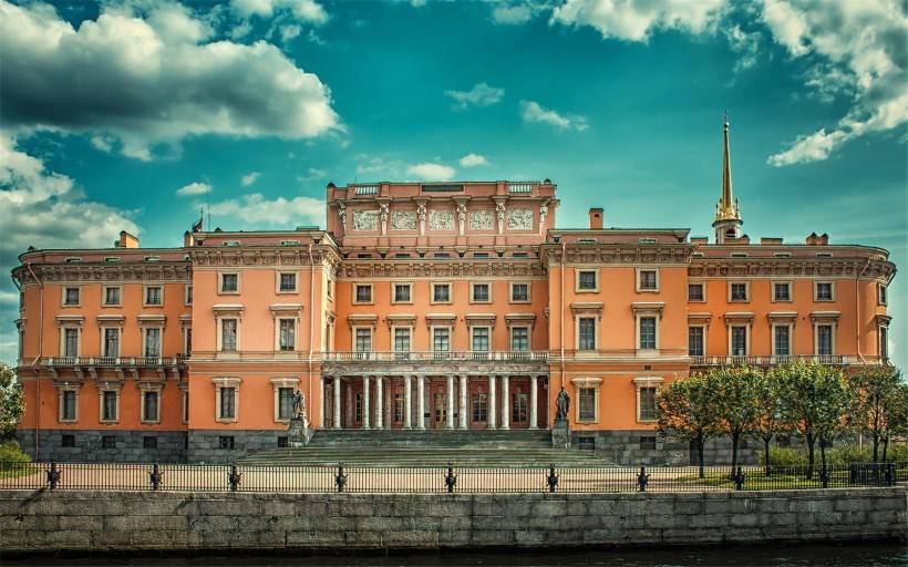 圣彼得堡迷人城市风景图片